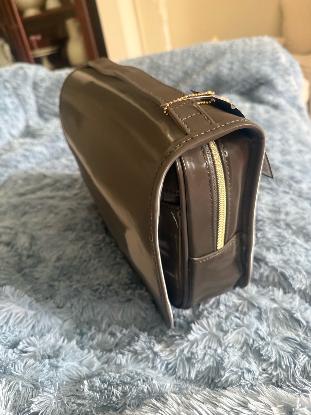 Hanging travel Glossy Dark Gray Toiletry  Kit- PERFECT GIFT FOR ANY MAN OR WOMAN